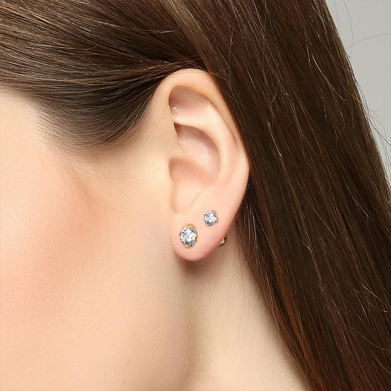16Gチタン製インターナルネジ式フラットバックキュービックジ - Body Jewelry Earrings のレビューと価格