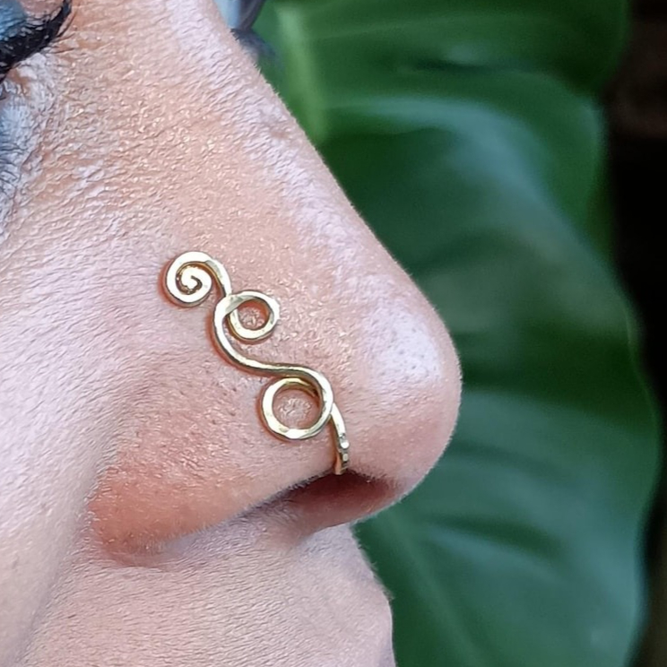フェイクピアスリング 14K ゴールドフィルド/925 シル - Body Jewelry Septum のレビューと価格
