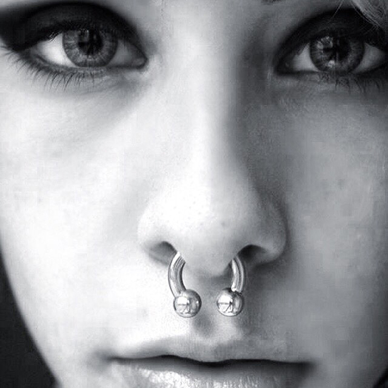 ピース/ロットスチールのピアス,大きな角の形をしたジュエリー - Body Jewelry Septum のレビューと価格