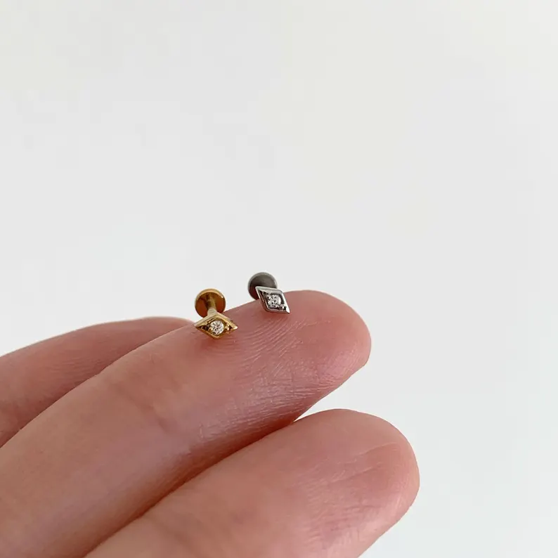 AIDE 1Pc 925 スターリングシルバー菱形 CZ ジ - Tragus Flat Back のレビューと価格