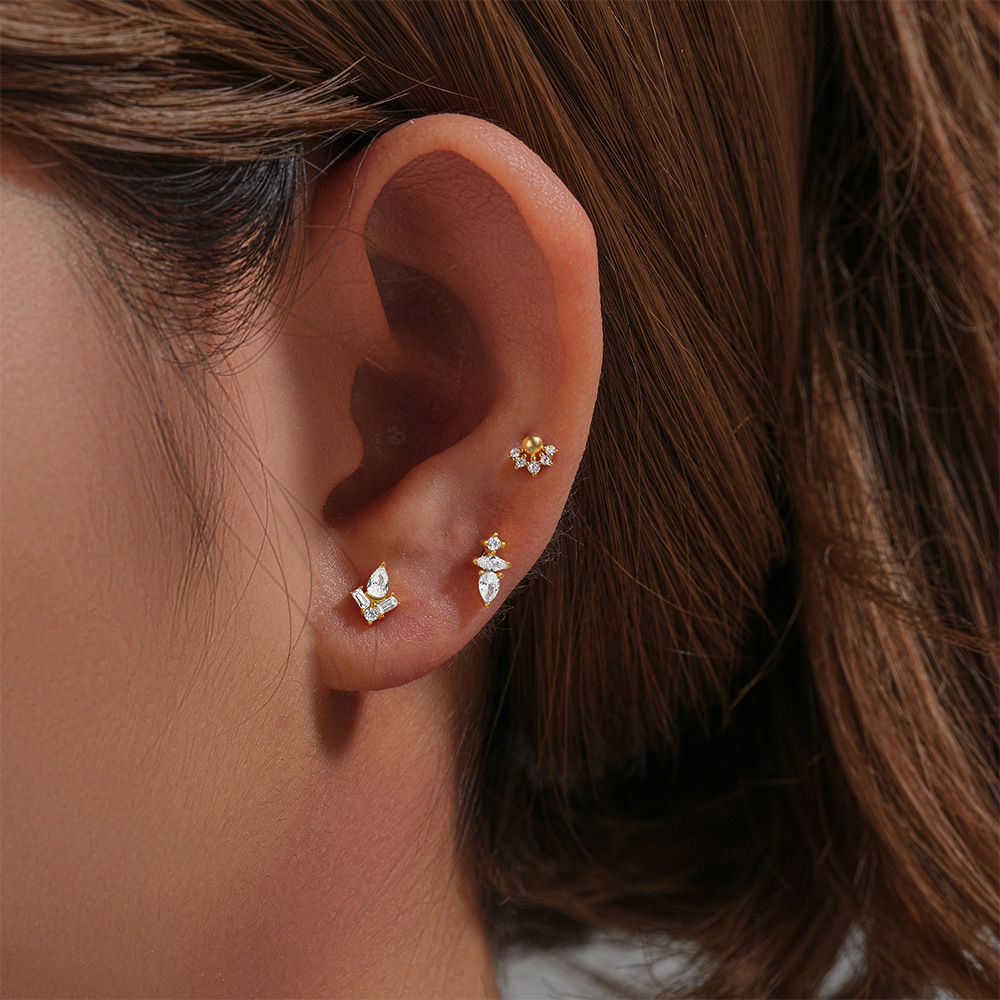 1個 ステンレス製 クリスタルCZ バタフライ軟骨ピアス ス - Tragus Flat Back のレビューと価格