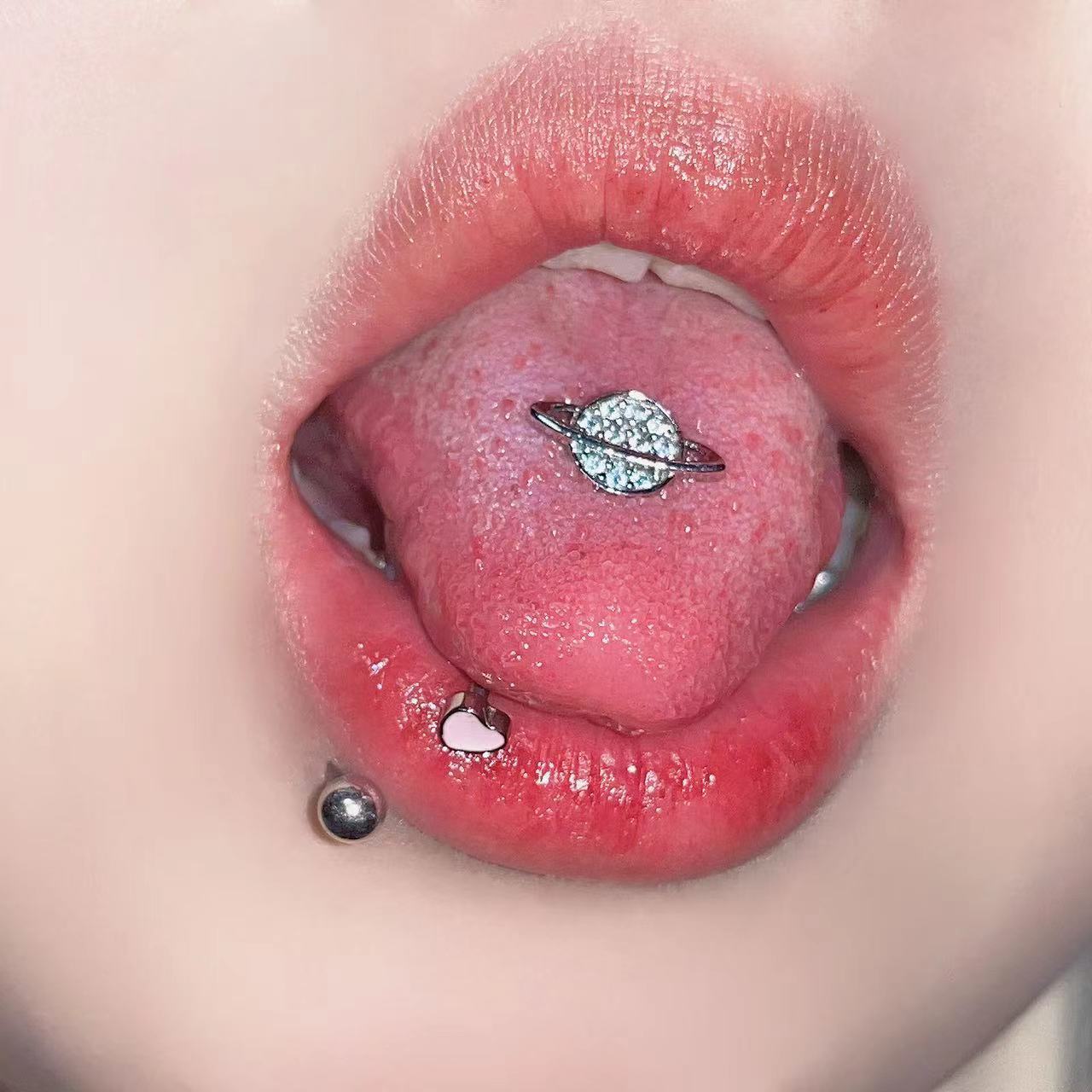 1個入り トレンドの甘くてクールなスタイル ステンレス製 1 - Body Jewelry Art のレビューと価格