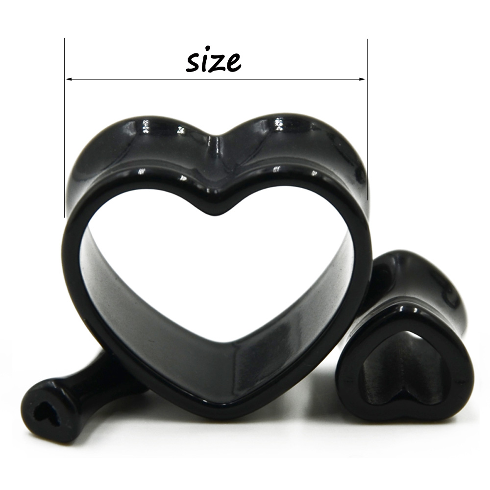 アクリル愛黒白ハート型中空透明耳ゲージピアスクリア耳トンネル - Body Jewelry Ear Gauges のレビューと価格