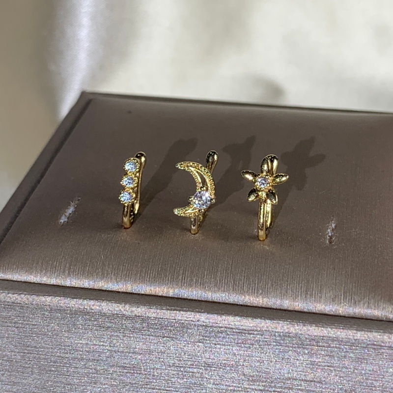 3ピースレトロライトラグジュアリーノーズクリップセット、人工 - Body Jewelry Art のレビューと価格
